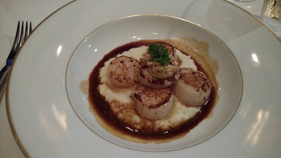 Norwegian Escape Dining