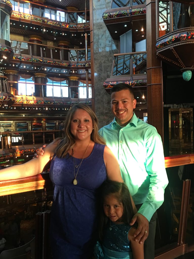 Marelly Campos with family on a cruise
