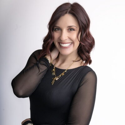 Megan Thompson Bio Photo