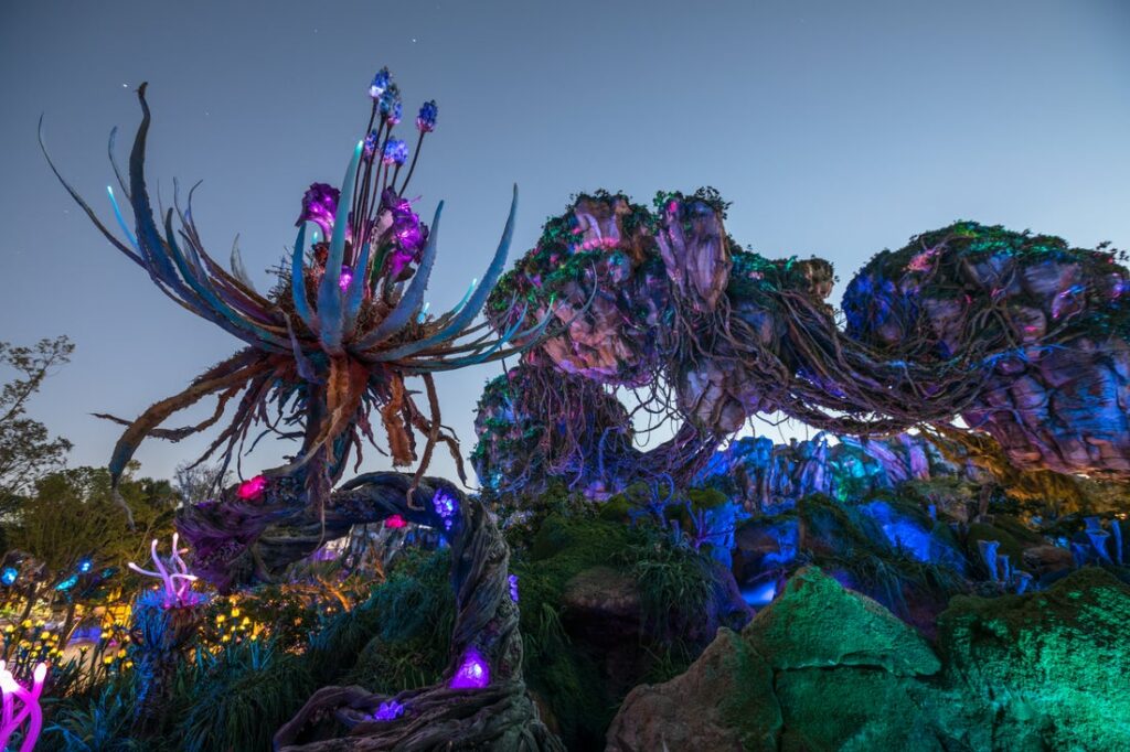 Animal Kingdom Pandora at night