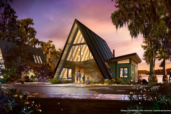 Lakeshore Lodge Lake house